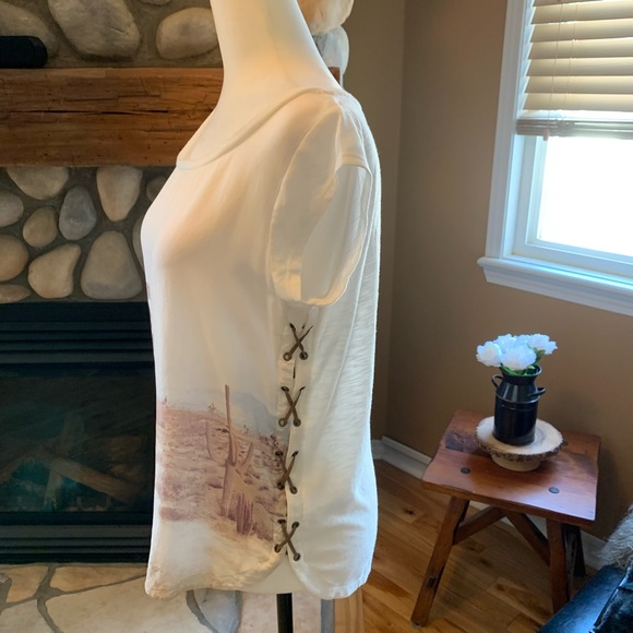 2/$15 Slouchy tee with leather look lacing. - Picture 8 of 11